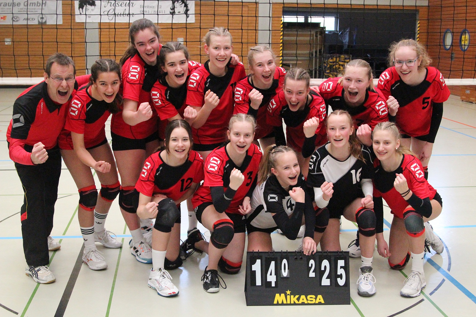 U18-Volleyballerinnen für die Bayerische Meisterschaft qualifiziert
